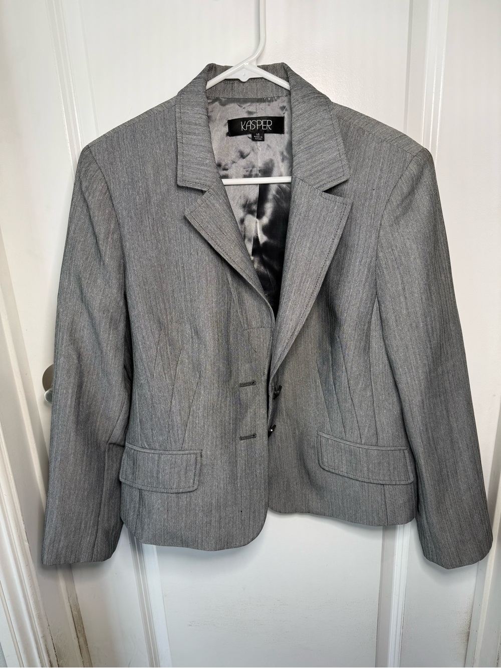 Kasper Women's Light Gray Tailored Blazer